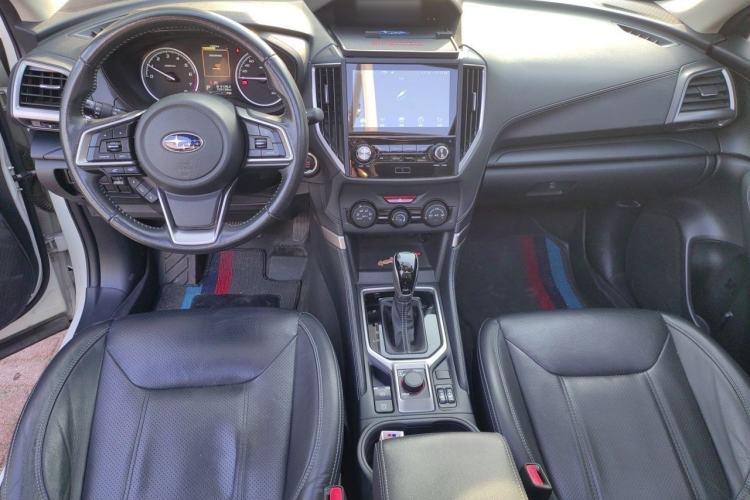 Used Subaru Forester 2021 2.0i Luxury Edition Center Console