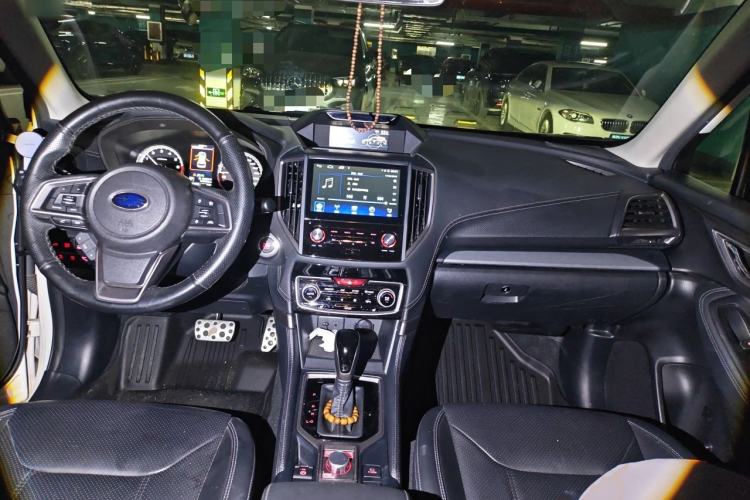 Used Subaru Forester 2021 2.0i Flagship Edition EyeSight Center Console