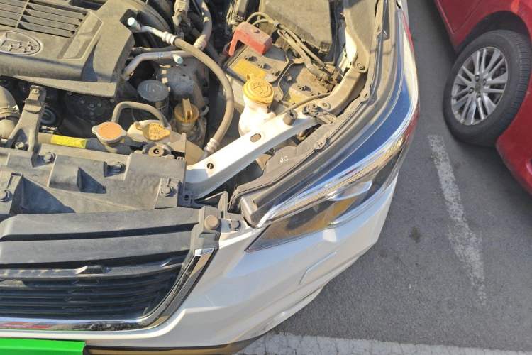 Used Subaru Forester 2021 2.0i Luxury Edition Engine Bay Left