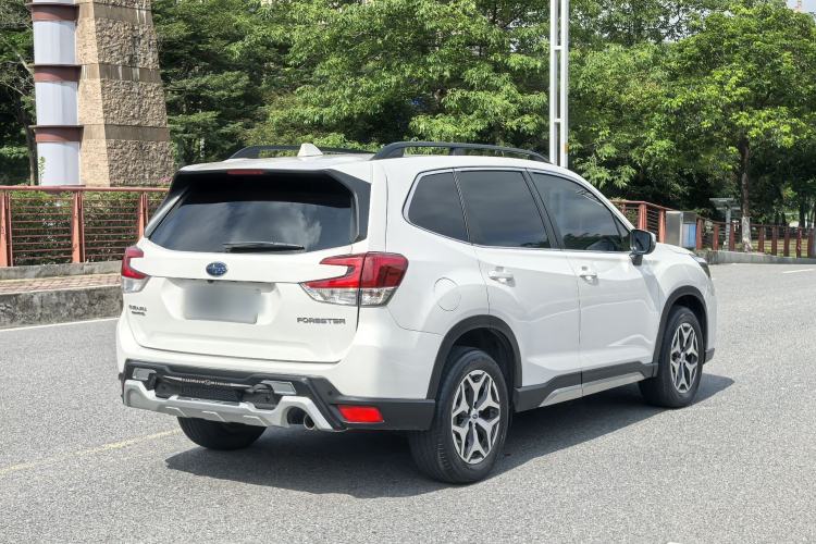 Used Subaru Forester 2021 2.0i Luxury Edition EyeSight Exterior 2