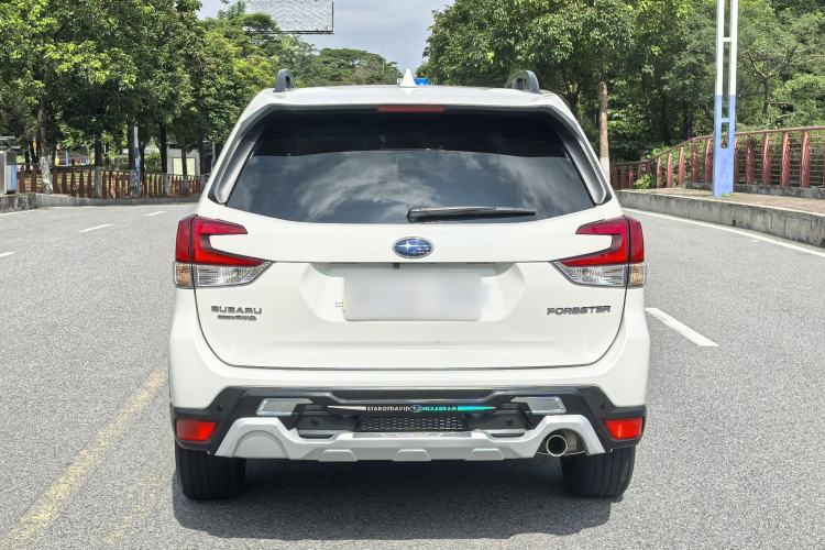 Used Subaru Forester 2021 2.0i Luxury Edition EyeSight Exterior 3