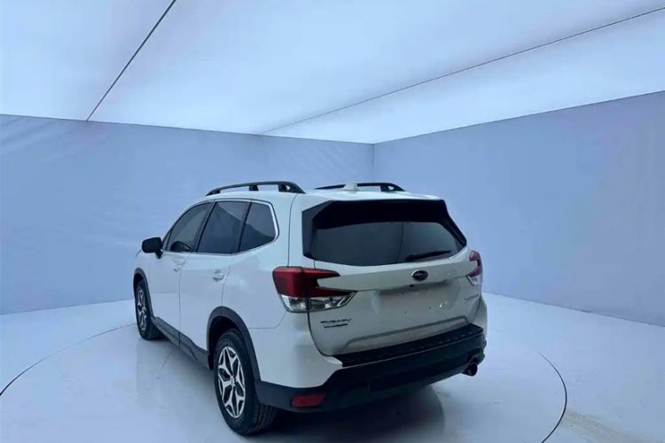 Used Subaru Forester 2021 2.0i Luxury Edition EyeSight Exterior 4