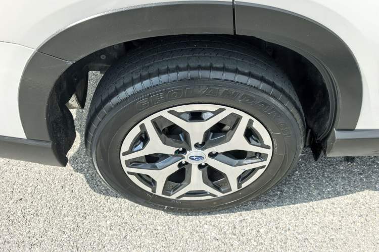 Used Subaru Forester 2021 2.0i Luxury Edition EyeSight Exterior 6