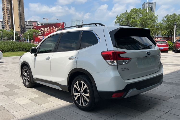 Used Subaru Forester 2021 2.0i Flagship Edition EyeSight Exterior 9