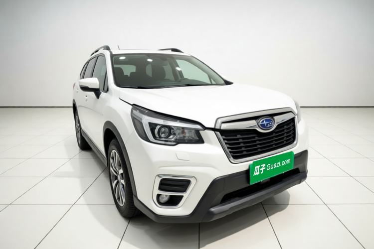 Used Subaru Forester 2021 2.0i Luxury Edition EyeSight Front Right 45 Deg