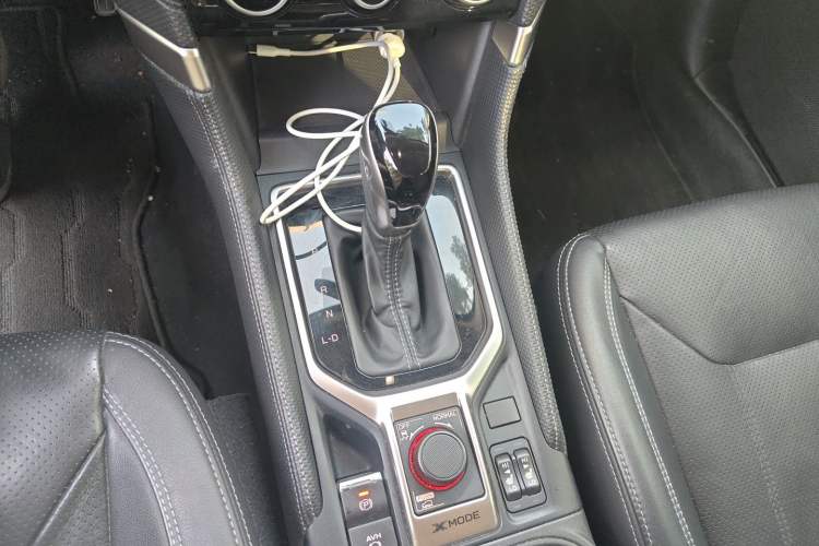 Used Subaru Forester 2021 2.0i Luxury Edition EyeSight Gear Lever