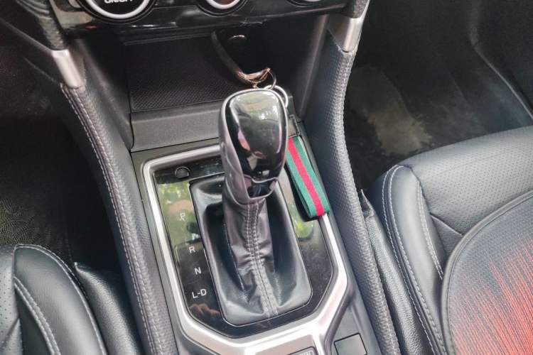 Used Subaru Forester 2021 2.0i Luxury Edition EyeSight Gear Lever