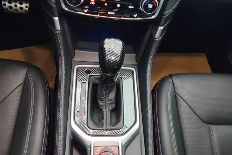 Used Subaru Forester 2021 2.0i Flagship Edition EyeSight Gear Lever