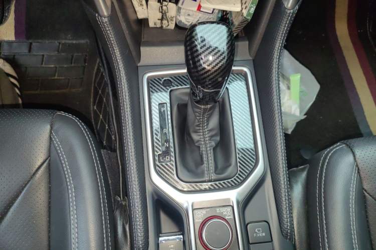 Used Subaru Forester 2021 2.0i Flagship Edition EyeSight Gear Lever