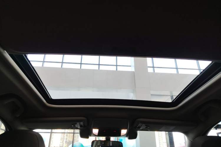 Used Subaru Forester 2021 2.0i Flagship Edition EyeSight Headliner