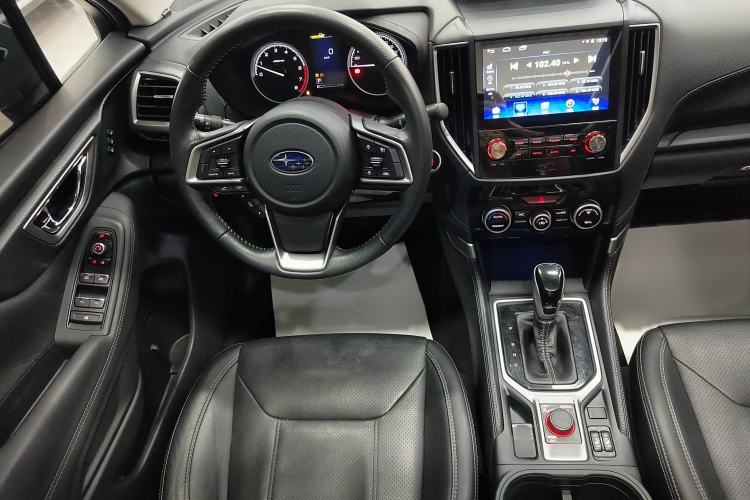 Used Subaru Forester 2021 2.0i Luxury Edition EyeSight Interior 1