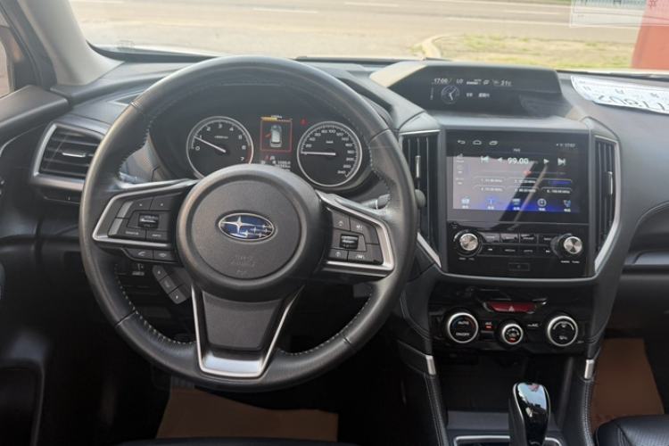 Used Subaru Forester 2021 2.0i Luxury Edition EyeSight Interior 2