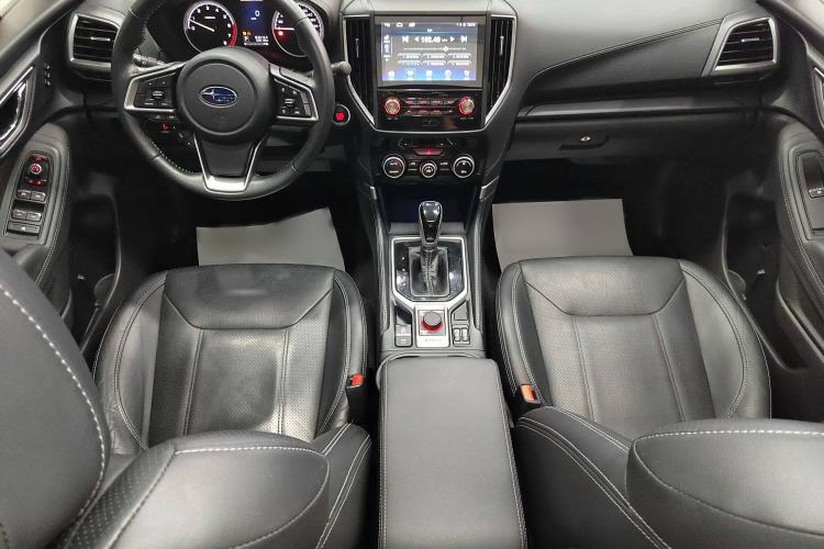 Used Subaru Forester 2021 2.0i Luxury Edition EyeSight Interior 2