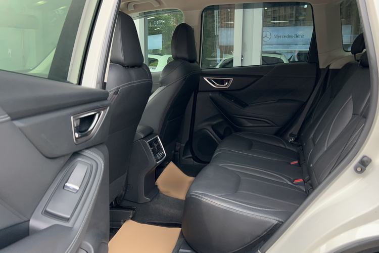 Used Subaru Forester 2021 2.0i Luxury Edition Interior 2