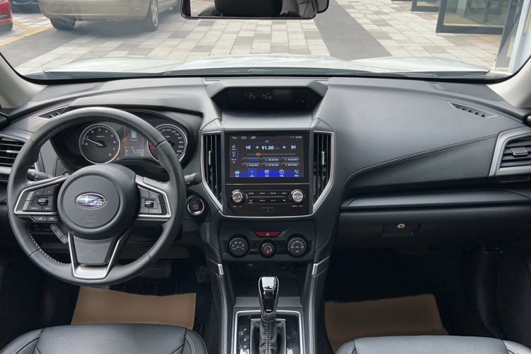 Used Subaru Forester 2021 2.0i Luxury Edition Interior 3
