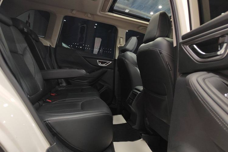 Used Subaru Forester 2021 2.0i Luxury Edition EyeSight Interior 6