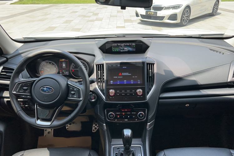 Used Subaru Forester 2021 2.0i Flagship Edition EyeSight Interior 7