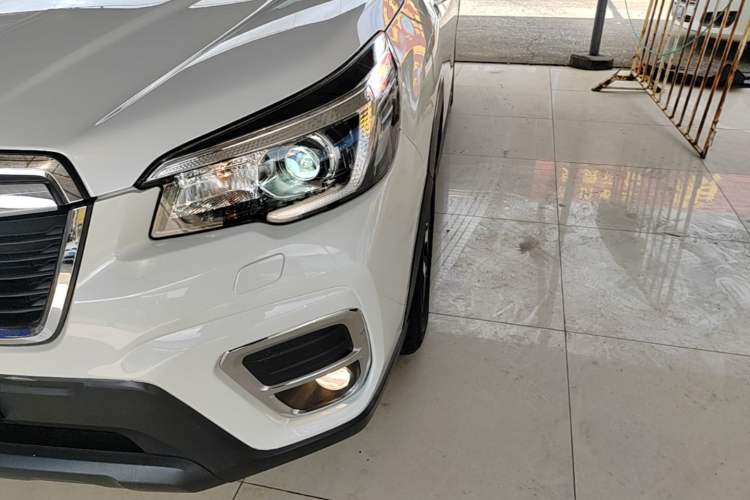 Used Subaru Forester 2021 2.0i Luxury Edition EyeSight Left Front Headlight