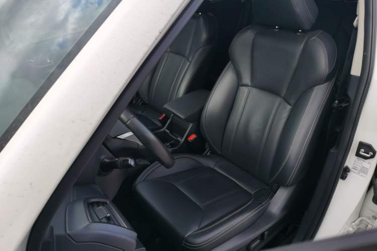 Used Subaru Forester 2021 2.0i Luxury Edition EyeSight Left Front Seat