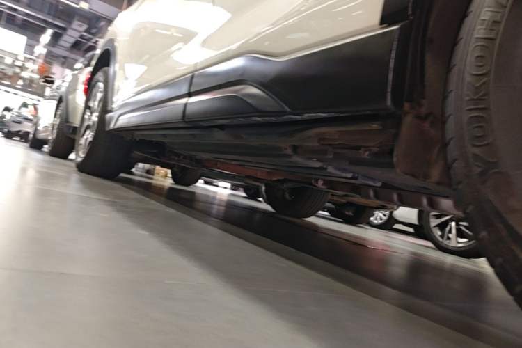Used Subaru Forester 2021 2.0i Luxury Edition Left Side Sill