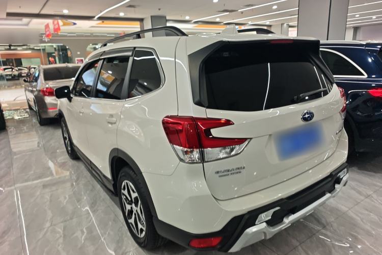 Used Subaru Forester 2021 2.0i Luxury Edition Rear Left 45 Deg
