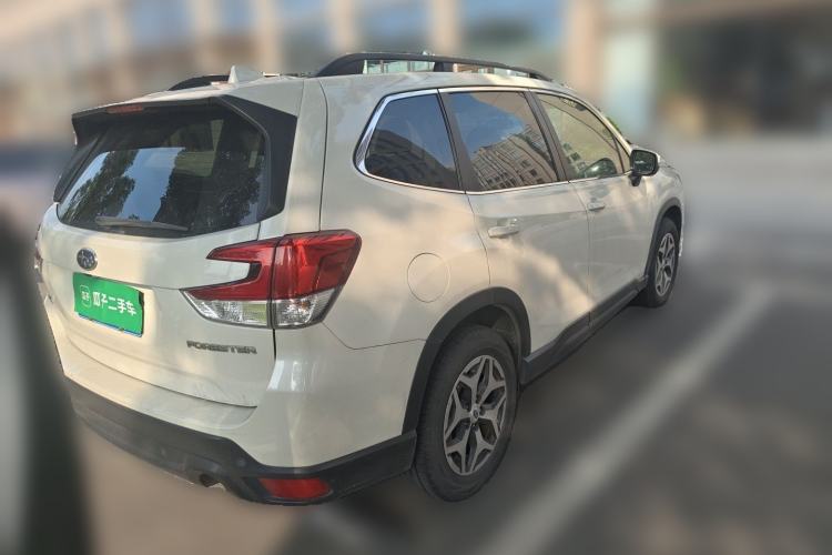 Used Subaru Forester 2021 2.0i Luxury Edition EyeSight Rear Right 45 Deg