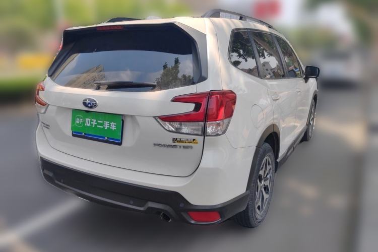 Used Subaru Forester 2021 2.0i Luxury Edition EyeSight Rear Right 45 Deg