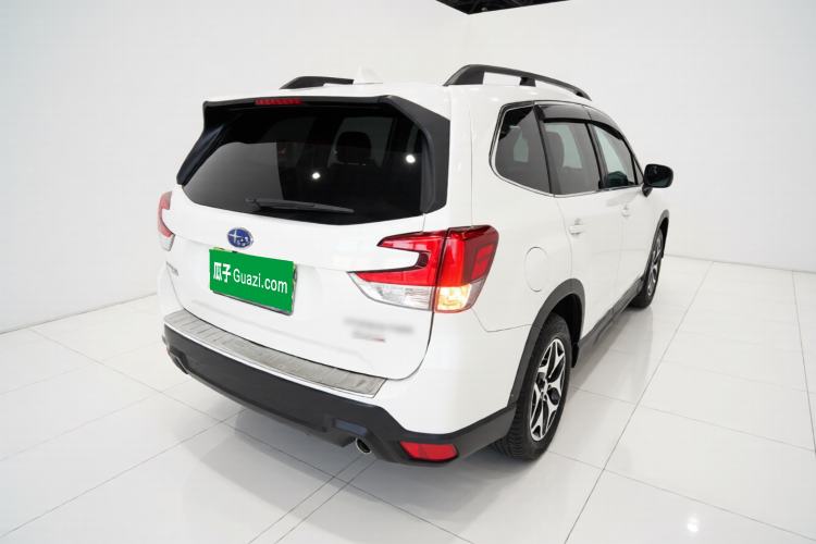 Used Subaru Forester 2021 2.0i Luxury Edition EyeSight Rear Right 45 Deg