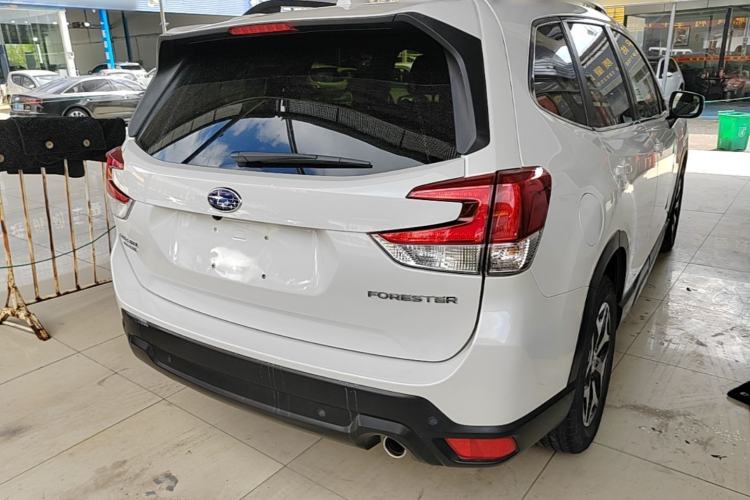 Used Subaru Forester 2021 2.0i Luxury Edition EyeSight Rear Right 45 Deg