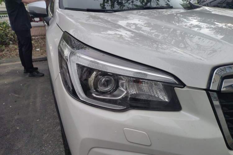 Used Subaru Forester 2021 2.0i Flagship Edition EyeSight Right Front Headlight