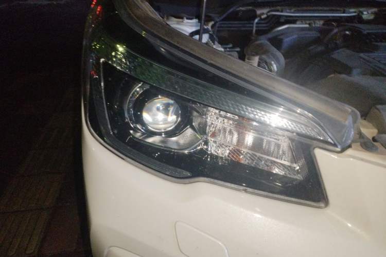 Used Subaru Forester 2021 2.0i Luxury Edition Right Front Headlight