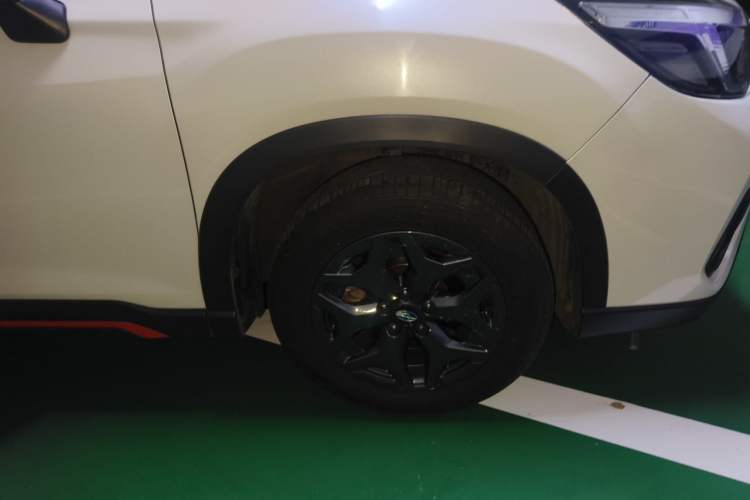 Used Subaru Forester 2021 2.0i X Sport Edition EyeSight Right Front Wheel Hub