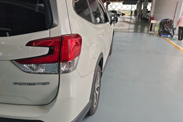 Used Subaru Forester 2021 2.0i Luxury Edition Right Rear Taillight