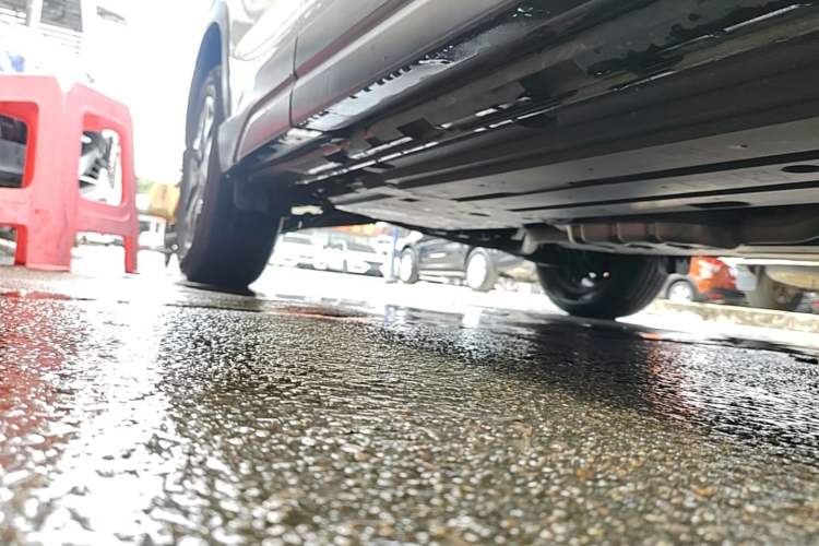 Used Subaru Forester 2021 2.0i Luxury Edition EyeSight Right Side Sill