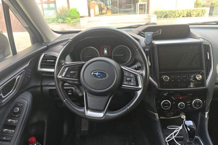 Used Subaru Forester 2021 2.0i Luxury Edition EyeSight Steering Wheel