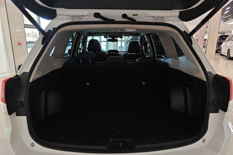 Used Subaru Forester 2021 2.0i Flagship Edition EyeSight Trunk