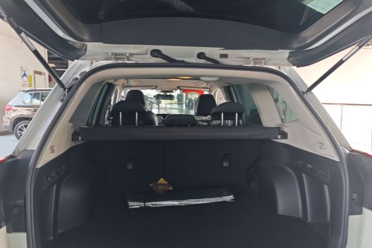 Used Subaru Forester 2021 2.0i Luxury Edition Trunk
