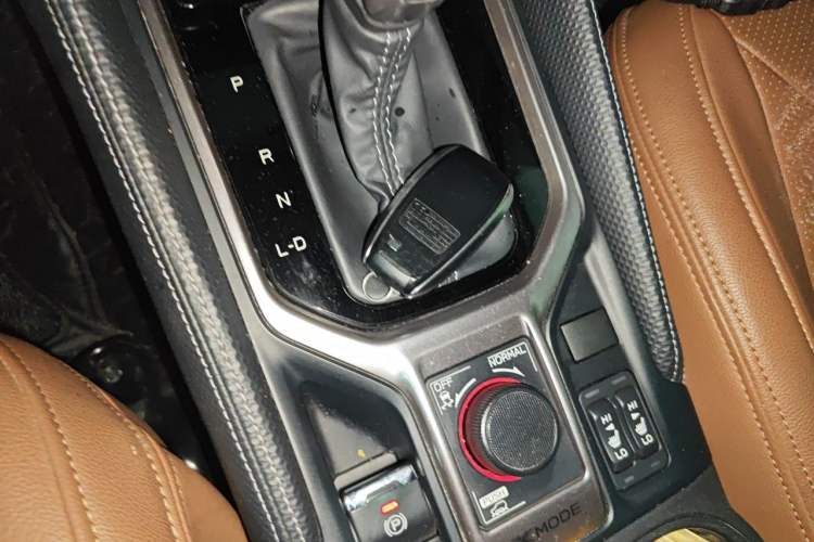Used Subaru Forester 2021 2.0i Luxury Edition Vehicle Key