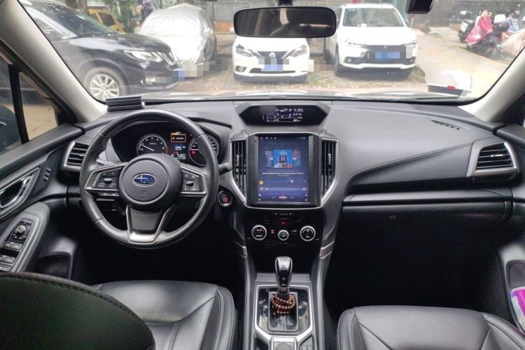 Used Subaru Forester 2021 2.0i Luxury Edition EyeSight Center Console