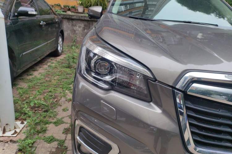 Used Subaru Forester 2021 2.0i Luxury Edition EyeSight Right Front Headlight