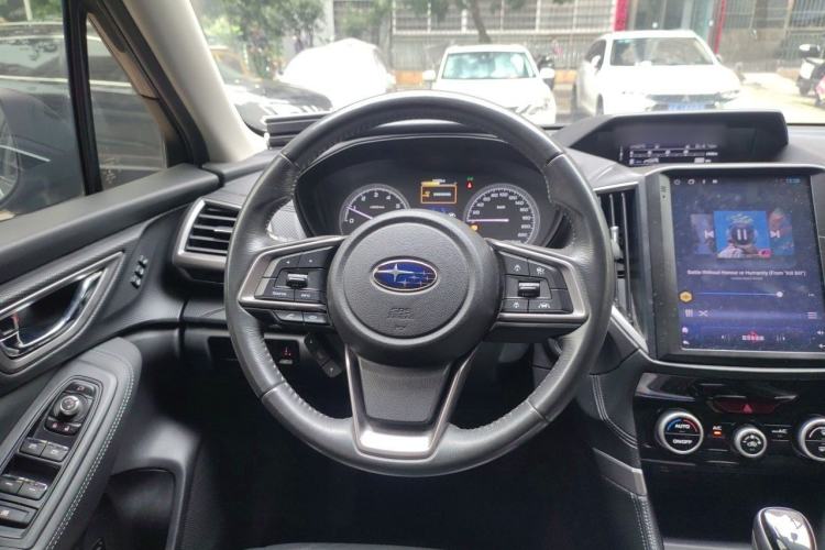 Used Subaru Forester 2021 2.0i Luxury Edition EyeSight Steering Wheel