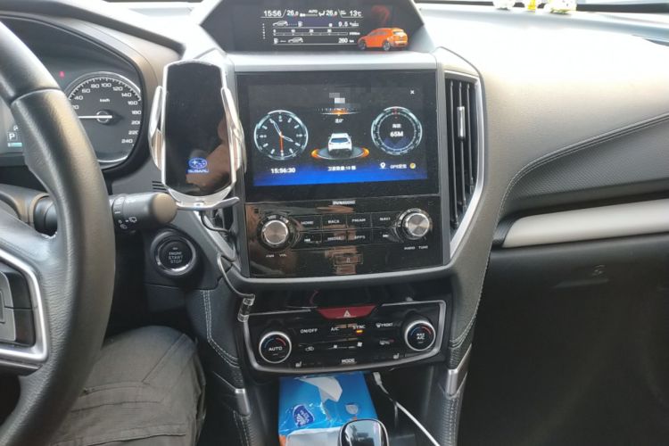Used Subaru Forester 2022 2.0i AWD Flagship Edition EyeSight Audio And AC Panel