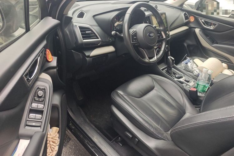 Used Subaru Forester 2022 2.0i AWD Luxury Edition EyeSight Driver Seat