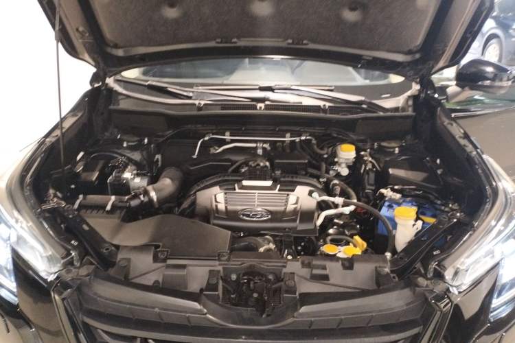 Used Subaru Forester 2022 2.0i AWD Luxury Edition EyeSight Engine Bay