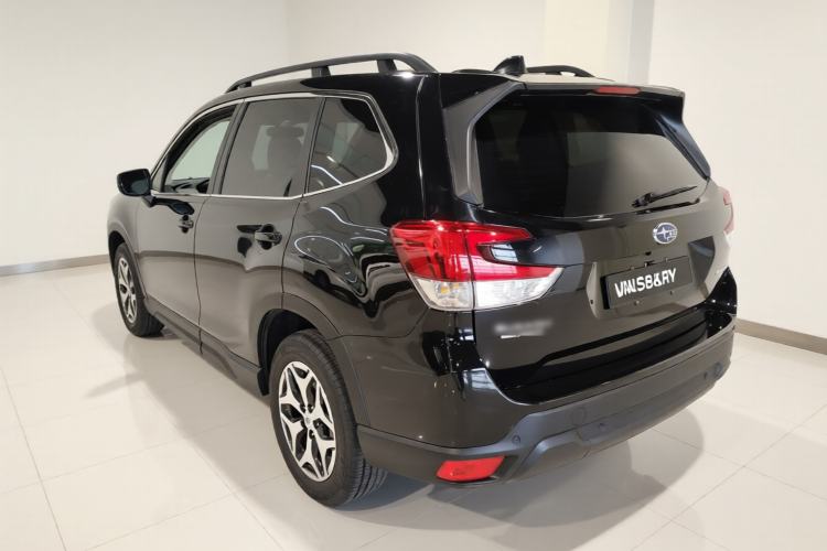 Used Subaru Forester 2022 2.0i AWD Luxury Edition EyeSight Exterior 2