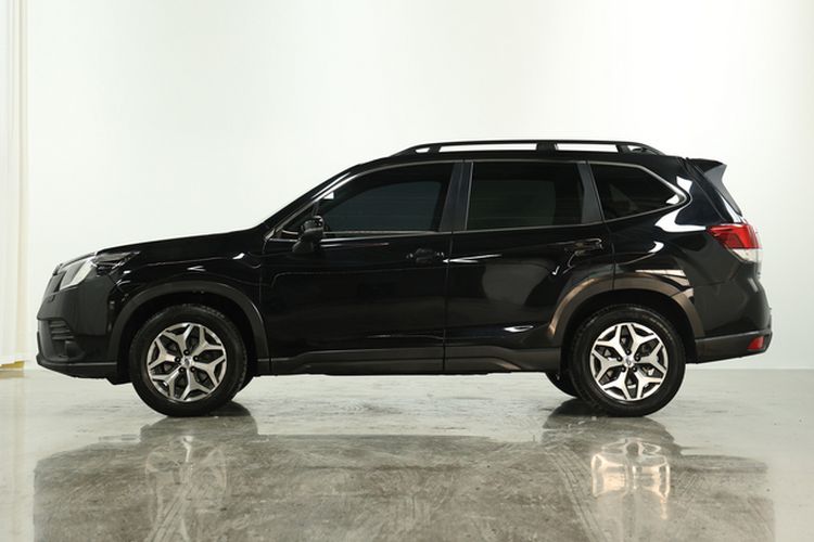 Used Subaru Forester 2022 2.0i AWD Luxury Edition EyeSight Exterior 3