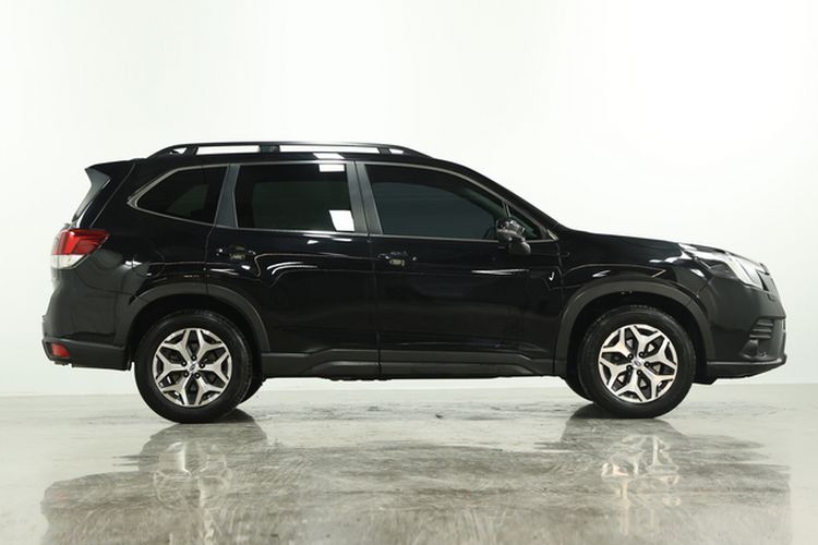 Used Subaru Forester 2022 2.0i AWD Luxury Edition EyeSight Exterior 4