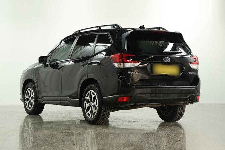 Used Subaru Forester 2022 2.0i AWD Luxury Edition EyeSight Exterior 5