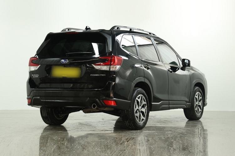 Used Subaru Forester 2022 2.0i AWD Luxury Edition EyeSight Exterior 7