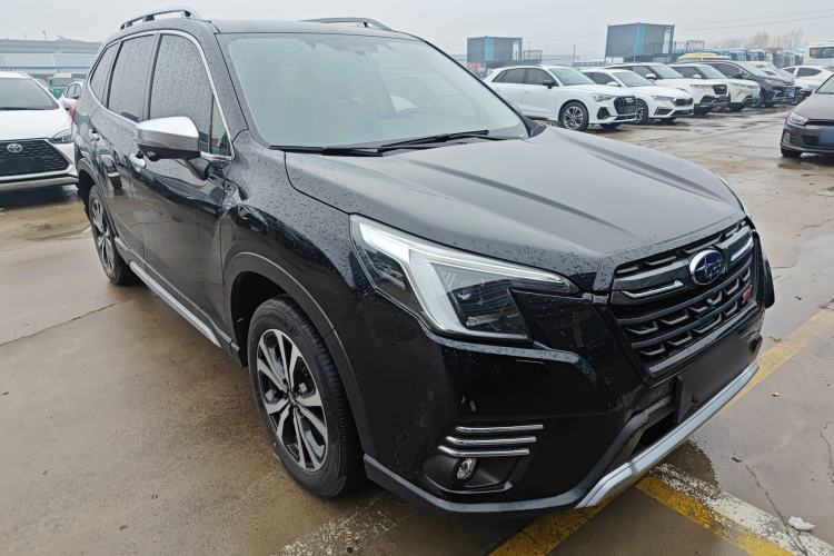 Used Subaru Forester 2022 2.0i AWD Flagship Edition EyeSight Front Right 45 Deg